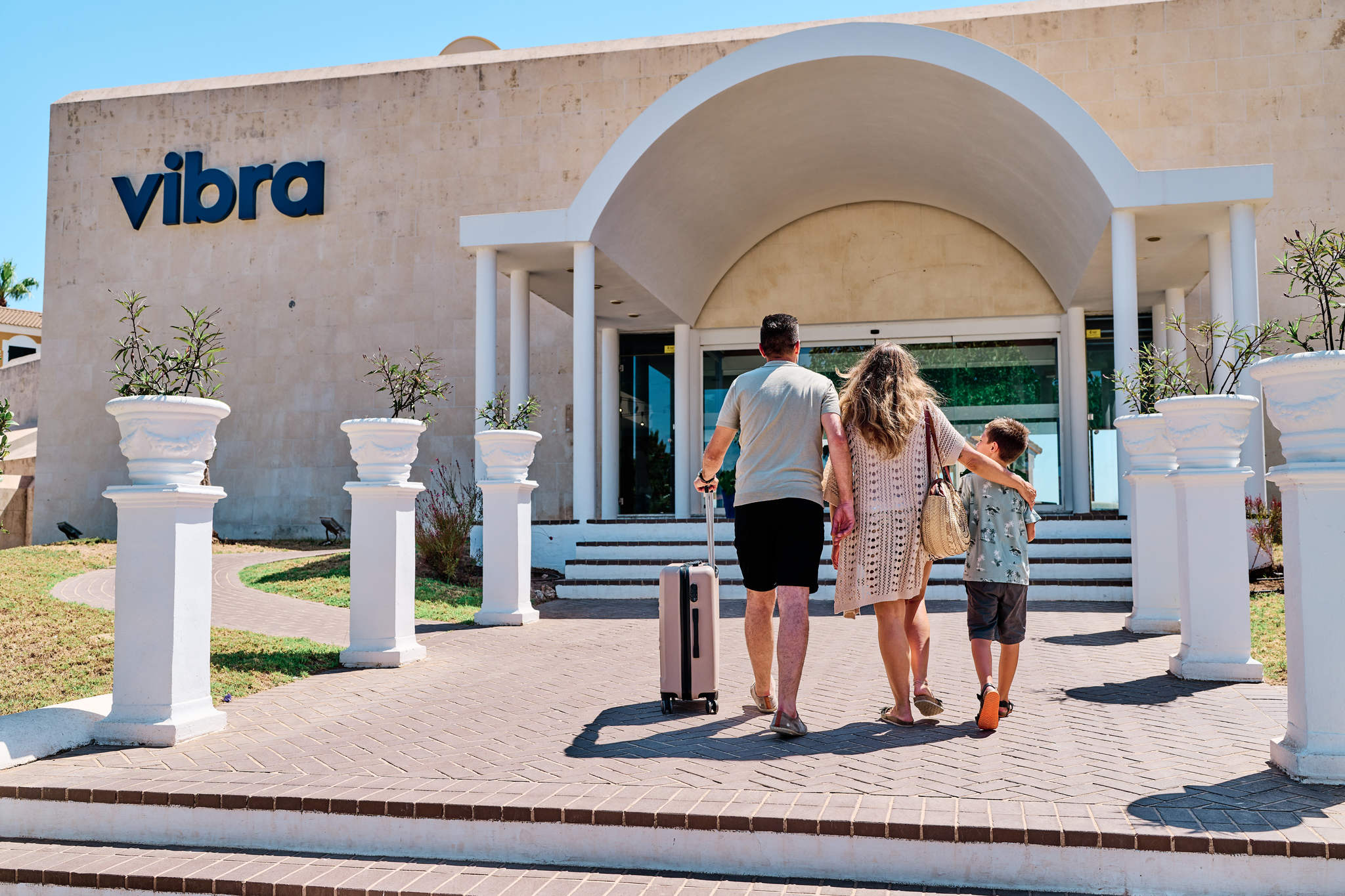 visit maó menorca with vibra hotels